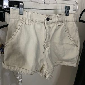 pacsun cargo shorts, cream/ brown